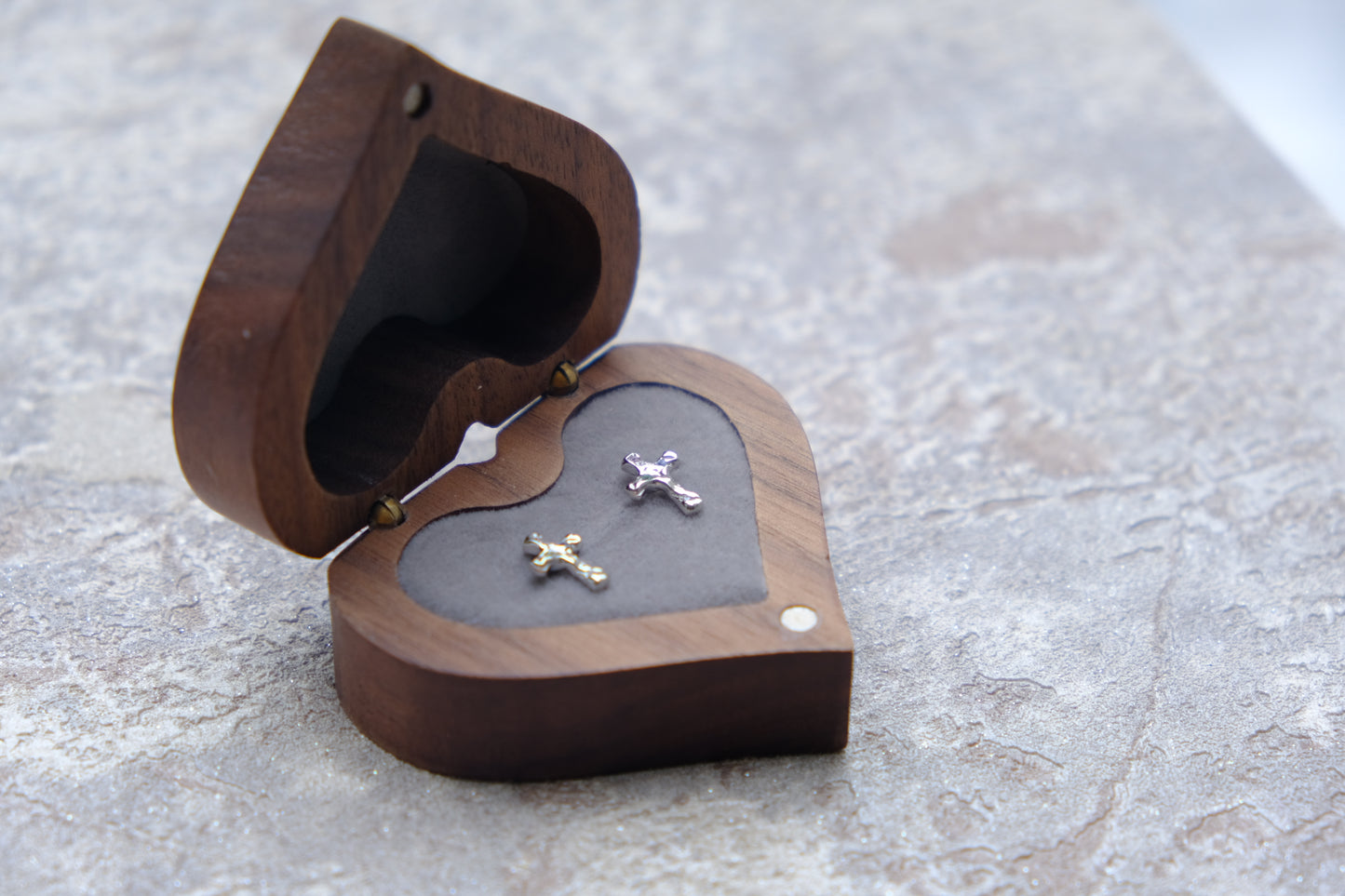 Cross Earing