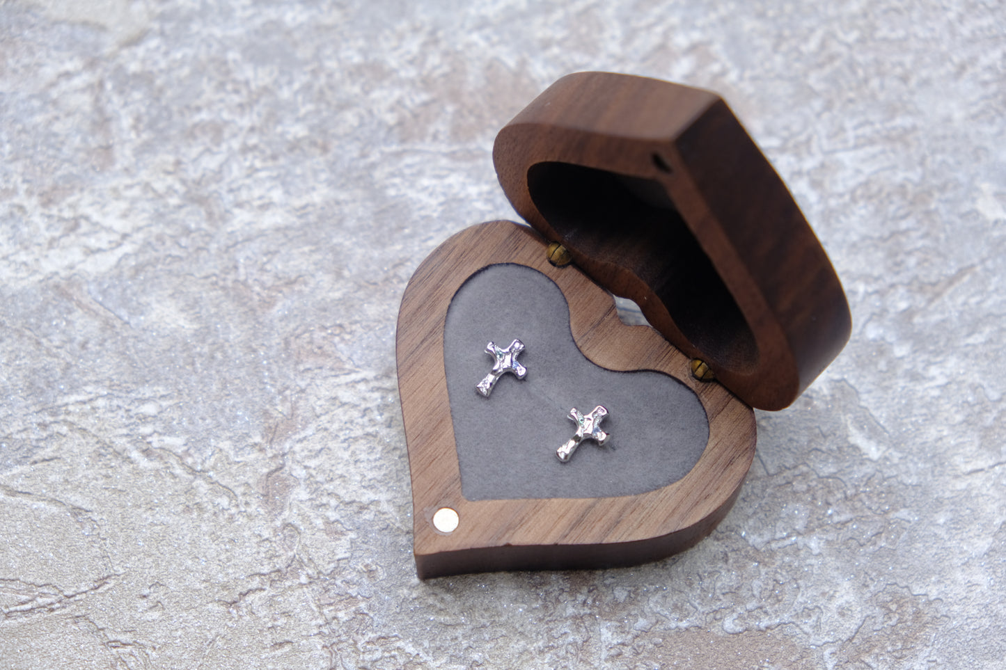 Cross Earing