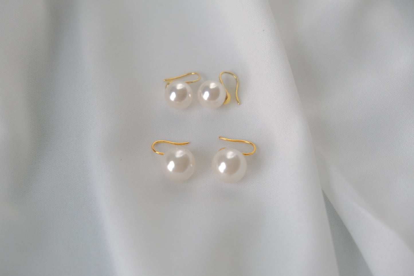 Radiant Milk White Earrings